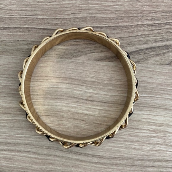 Black Woven Bangle Bracelet - Picture 3 of 3